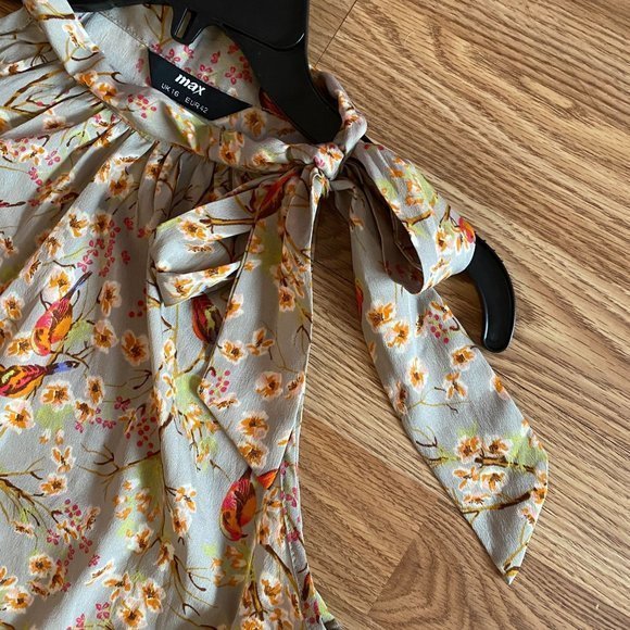 MAX KNOT DETAIL LIGHT GRAY  TOP SIZE L/12 - Picture 2 of 7